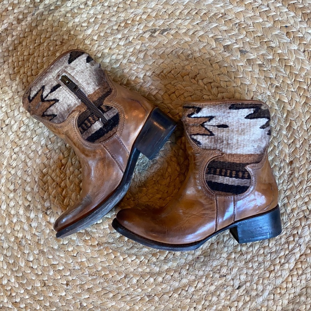 Freebird by Steven Leather Boots Rare Aztec 7